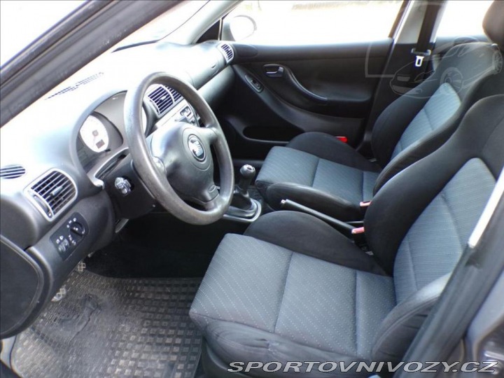 Seat Leon 1,6 MPI DIGI.KLIMA 2006