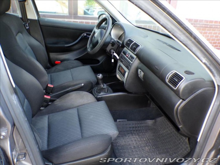 Seat Leon 1,6 MPI DIGI.KLIMA 2006