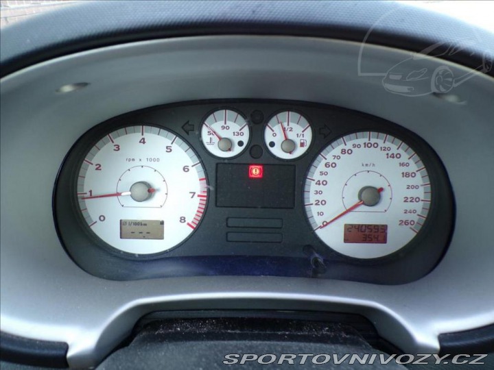 Seat Leon 1,6 MPI DIGI.KLIMA 2006