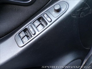 Seat Leon 1,6 MPI DIGI.KLIMA 2006