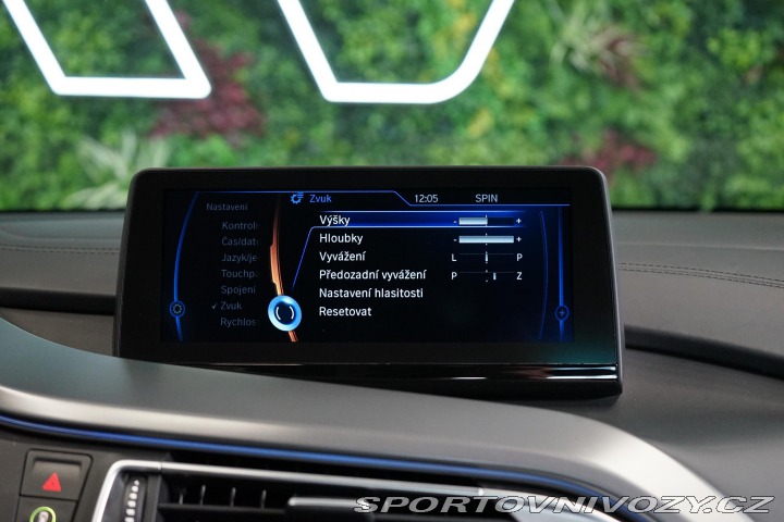 BMW i8 1.5i EDrive LED HUD Camer 2018