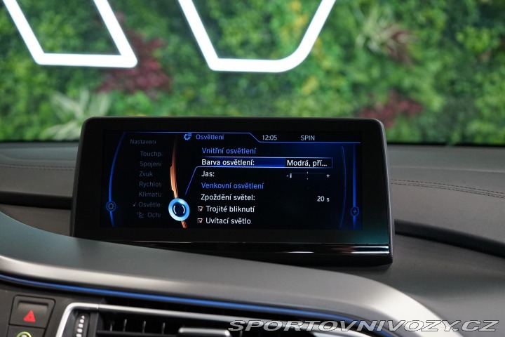 BMW i8 1.5i EDrive LED HUD Camer 2018