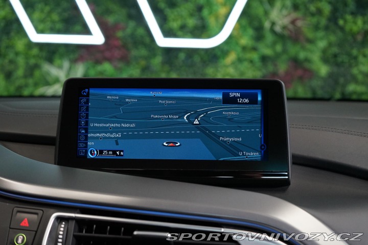 BMW i8 1.5i EDrive LED HUD Camer 2018