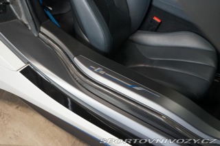 BMW i8 1.5i EDrive LED HUD Camer 2018