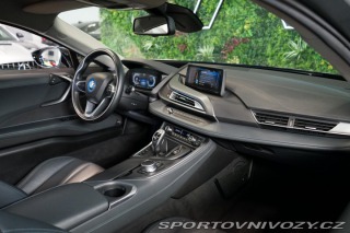 BMW i8 1.5i EDrive LED HUD Camer 2018