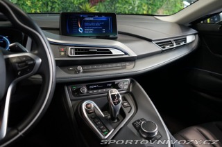 BMW i8 1.5i EDrive LED HUD Camer 2018
