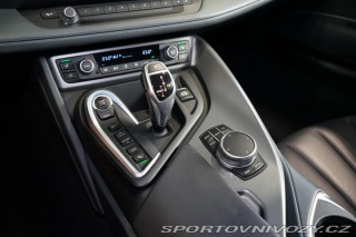 BMW i8 1.5i EDrive LED HUD Camer 2018