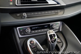 BMW i8 1.5i EDrive LED HUD Camer 2018