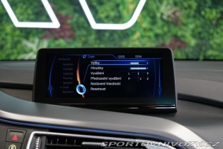 BMW i8 1.5i EDrive LED HUD Camer 2018
