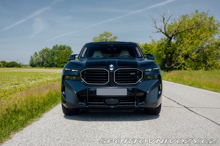 BMW XM 2024