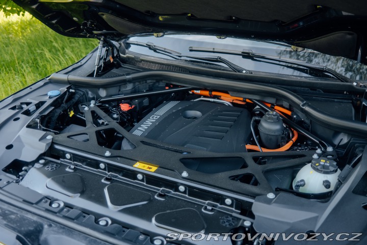 BMW XM 2024