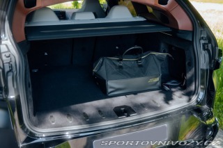 BMW XM  2024