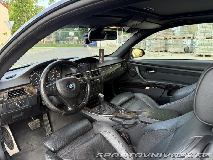 BMW 3 2009