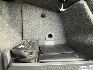 BMW 3  2009