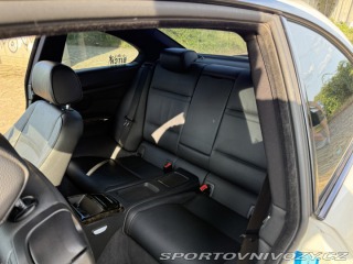 BMW 3  2009