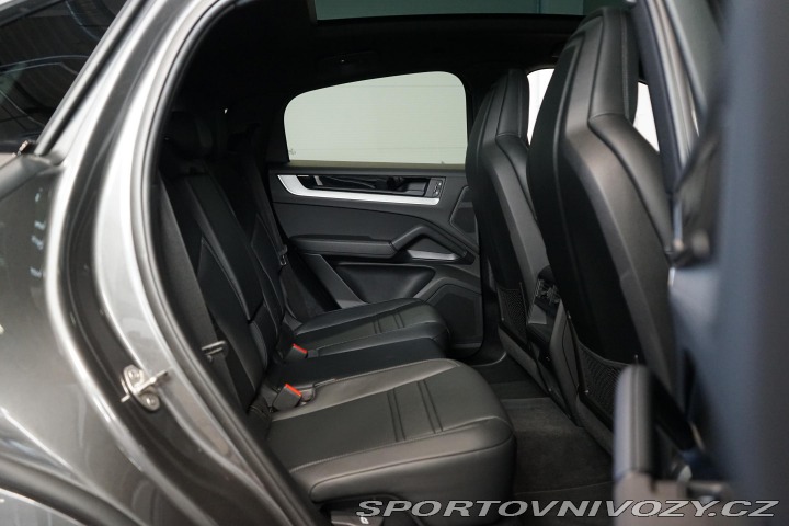 Porsche Cayenne Coupé Chrono Matrix Pano 2024