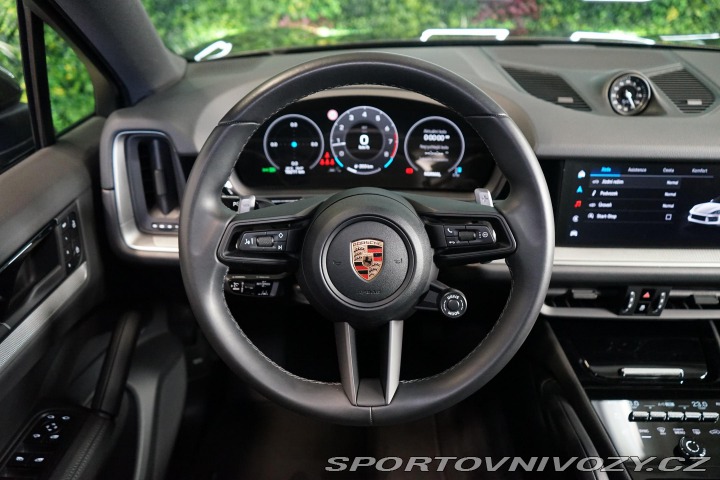 Porsche Cayenne Coupé Chrono Matrix Pano 2024