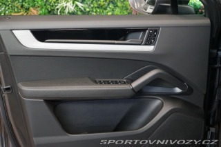 Porsche Cayenne Coupé Chrono Matrix Pano 2024