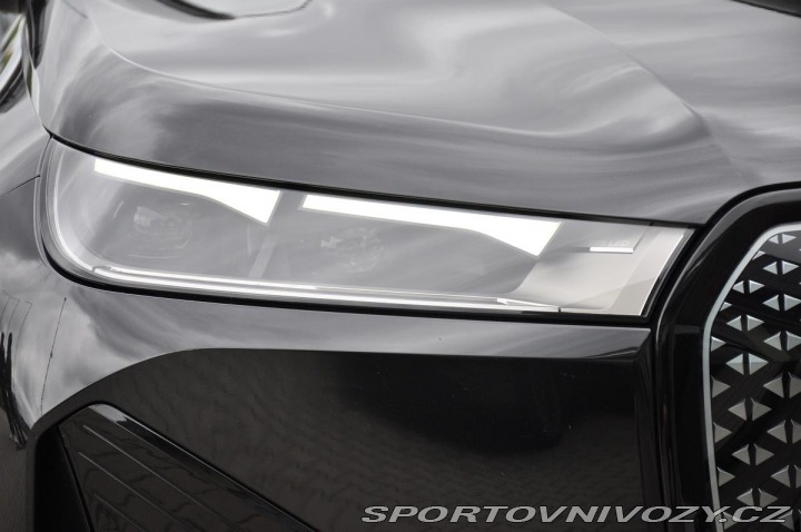 BMW iX xDrive40 M-Sport 326k 99% 2022