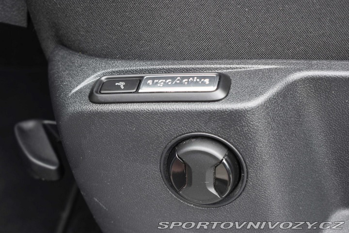 Volkswagen Ostatní modely Tiguan 2.0 TSI REZERVACE 2019