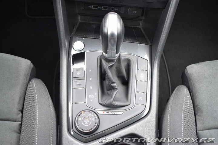 Volkswagen Ostatní modely Tiguan 2.0 TSI R-LINE*4MOTION*VI 2019