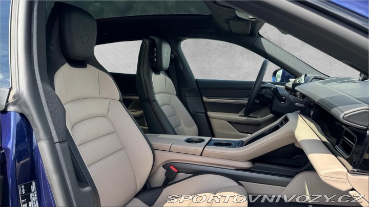 Porsche Taycan 4 Cross Turismo 2025