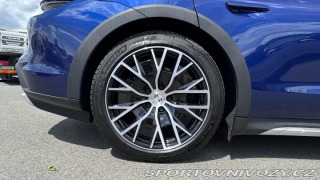 Porsche Taycan 4 Cross Turismo 2025