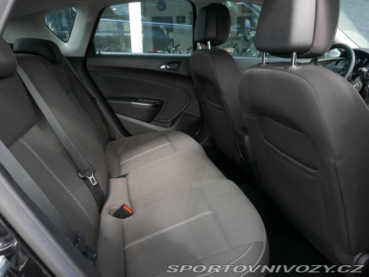 Opel Astra 1,6 Turbo Automat REZERVA 2010