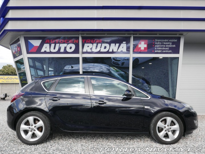 Opel Astra 1,6 Turbo Automat REZERVA 2010