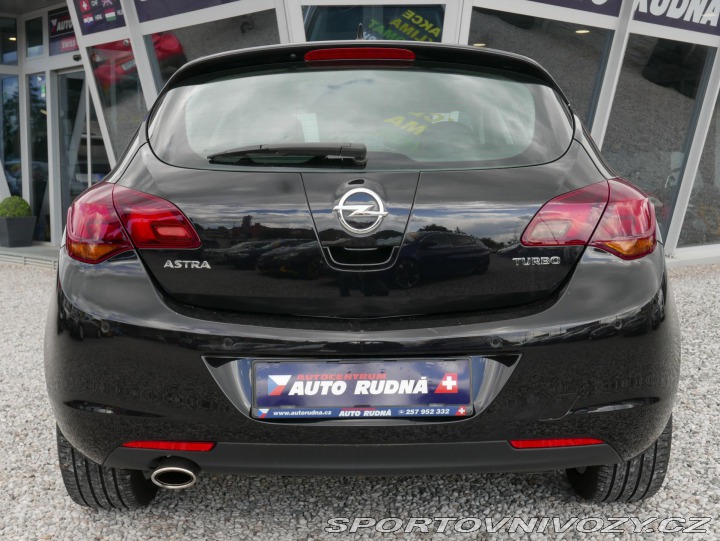 Opel Astra 1,6 Turbo Automat REZERVA 2010