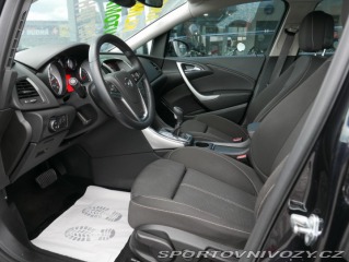 Opel Astra 1,6 Turbo Automat REZERVA 2010