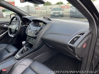 Ford Focus ST  2015
