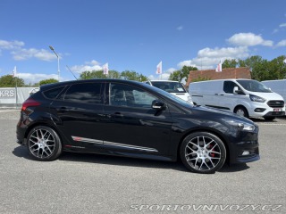 Ford Focus ST  2015