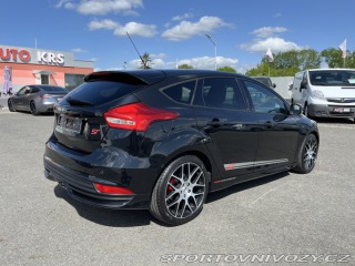 Ford Focus ST  2015
