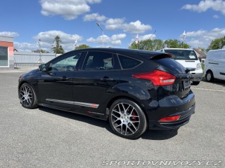 Ford Focus ST  2015