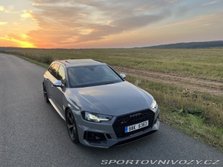 Audi RS4 2019