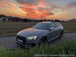 Audi RS4 2019
