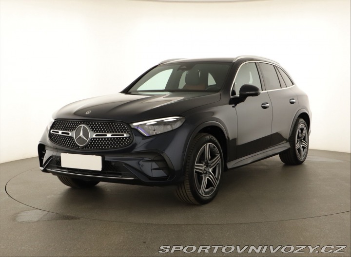 Mercedes-Benz Ostatní modely GLC AMG Line GLC 220 d 4MATIC 2024