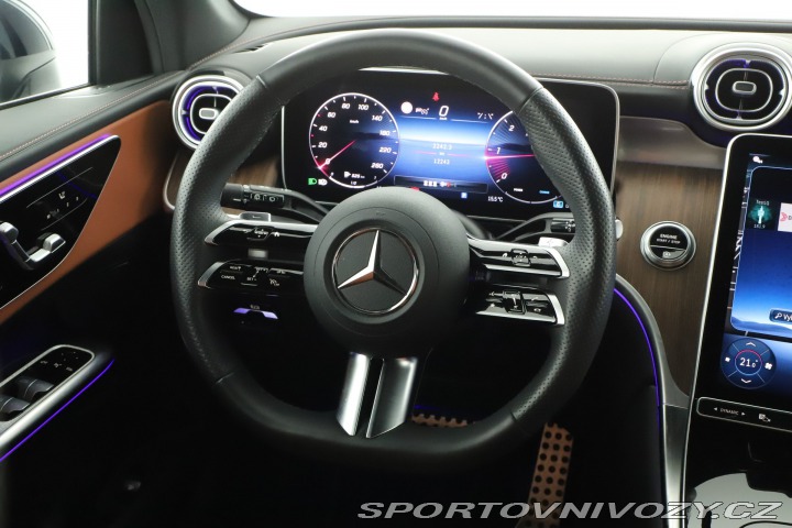 Mercedes-Benz Ostatní modely GLC AMG Line GLC 220 d 4MATIC 2024