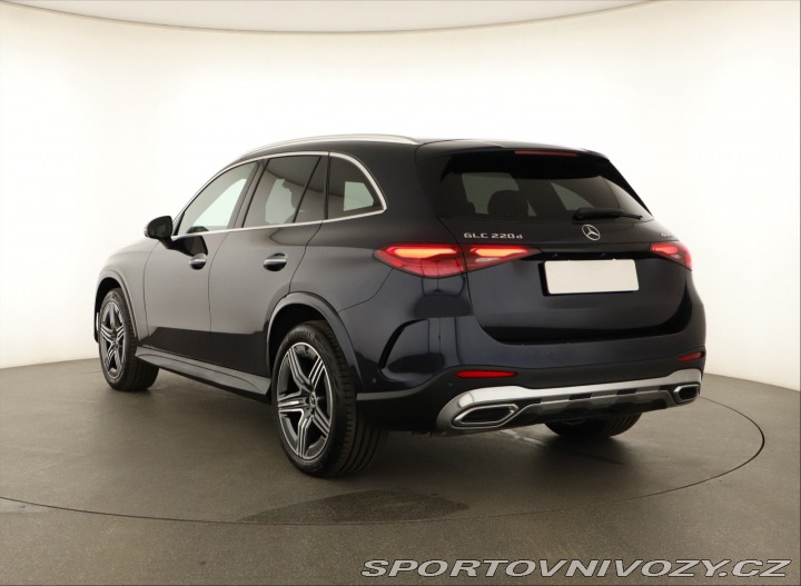 Mercedes-Benz Ostatní modely GLC AMG Line GLC 220 d 4MATIC 2024