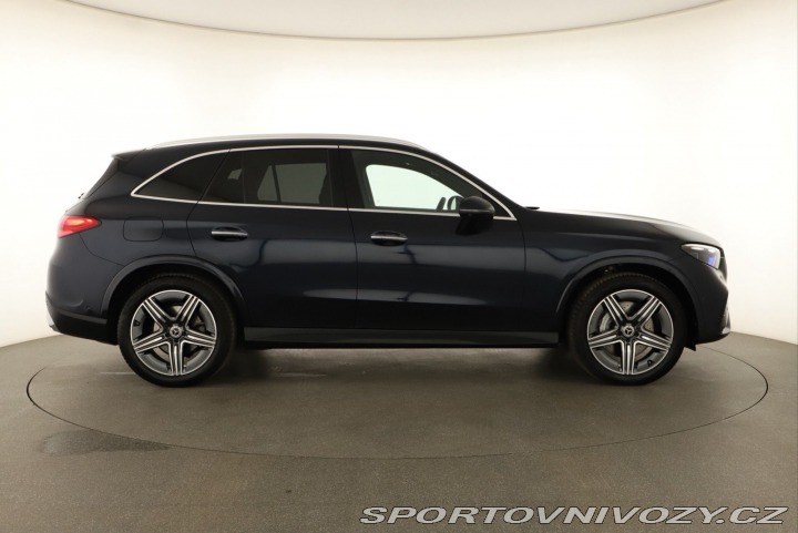 Mercedes-Benz Ostatní modely GLC AMG Line GLC 220 d 4MATIC 2024
