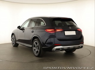 Mercedes-Benz Ostatní modely GLC AMG Line GLC 220 d 4MATIC 2024