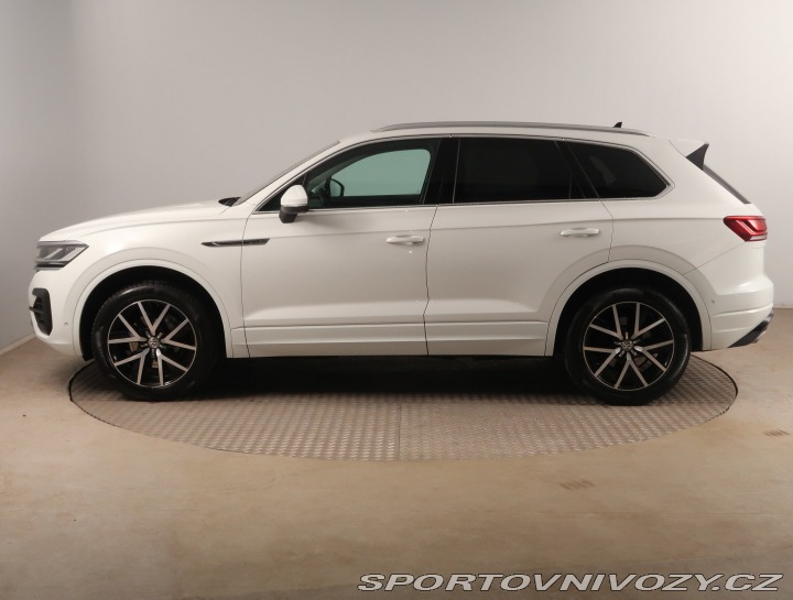 Volkswagen Ostatní modely Touareg R-Line 3.0 TDI 2018