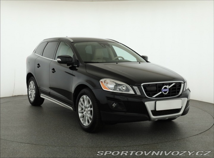 Volvo Ostatní modely XC60 T6 2009
