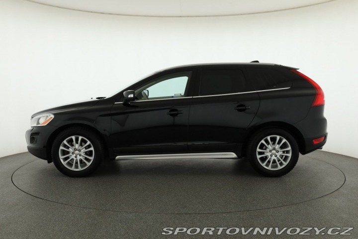 Volvo Ostatní modely XC60 T6 2009