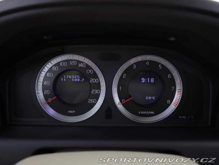 Volvo Ostatní modely XC60 T6 2009