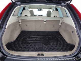 Volvo Ostatní modely XC60 T6 2009