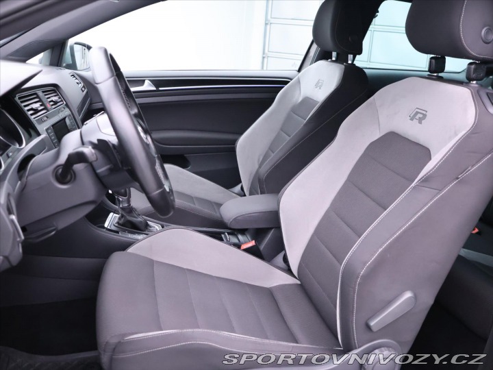 Volkswagen Golf 2,0 TSI R 221kW DSG 4M Xe 2014