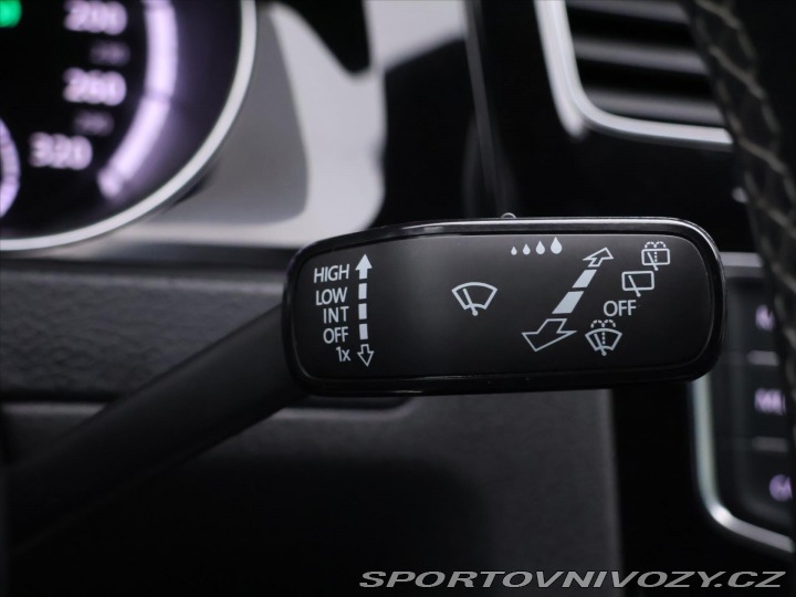 Volkswagen Golf 2,0 TSI R 221kW DSG 4M Xe 2014