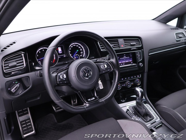 Volkswagen Golf 2,0 TSI R 221kW DSG 4M Xe 2014